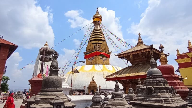 Swayambhunath Stupa (Monkey Temple) - © gather