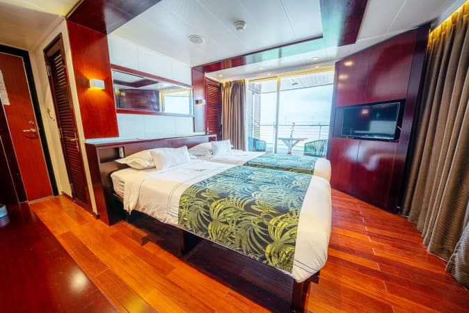 RV Indochine II cabin